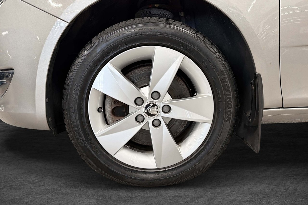 Skoda Fabia 2015, bild 2/10