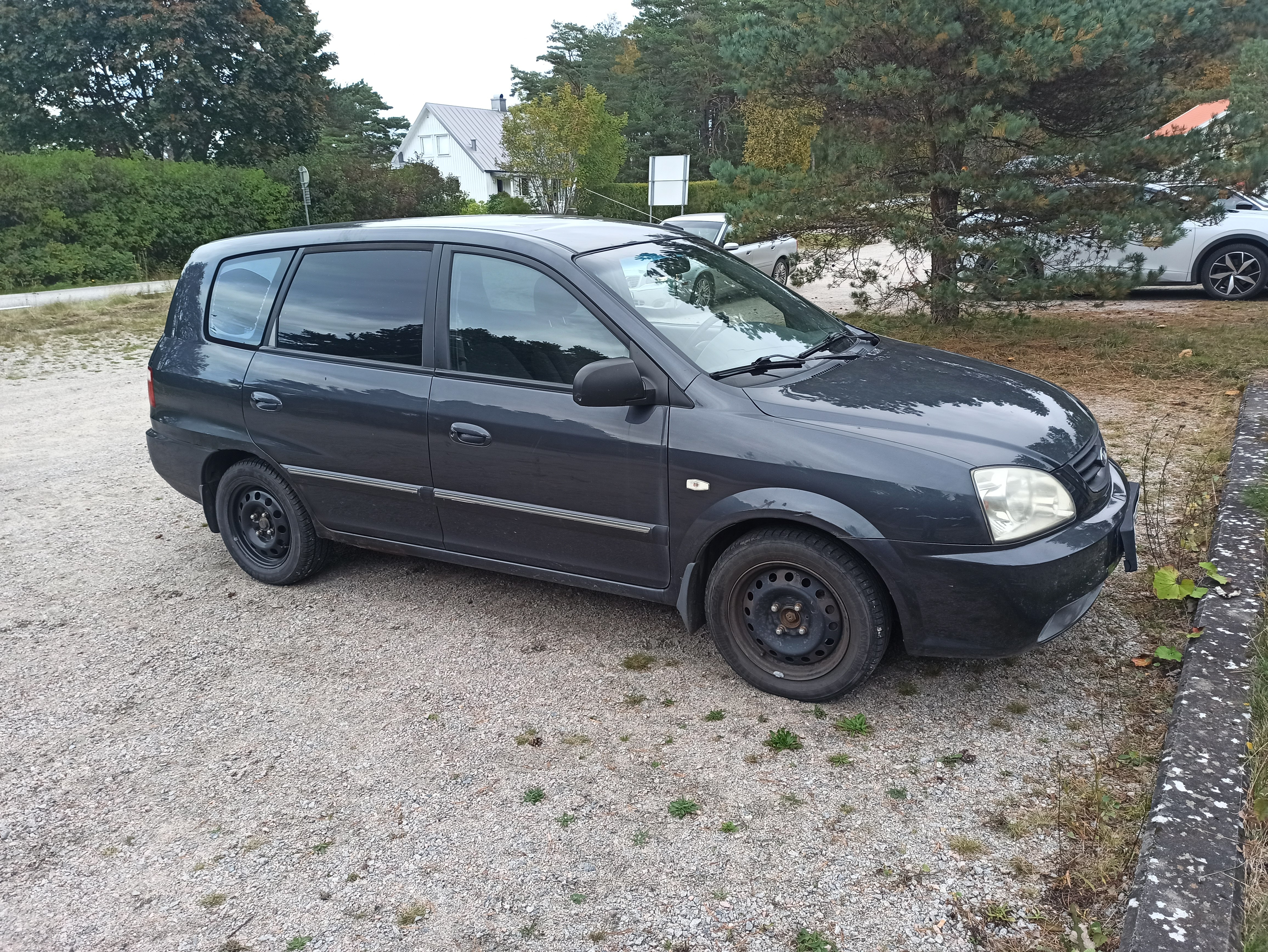 Kia Carens