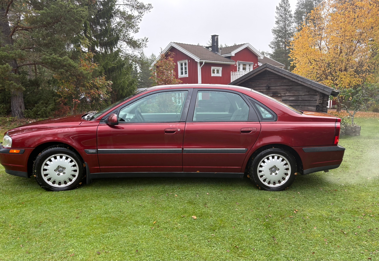 Volvo S80 2.4 Manuell 2000, bild 3/9