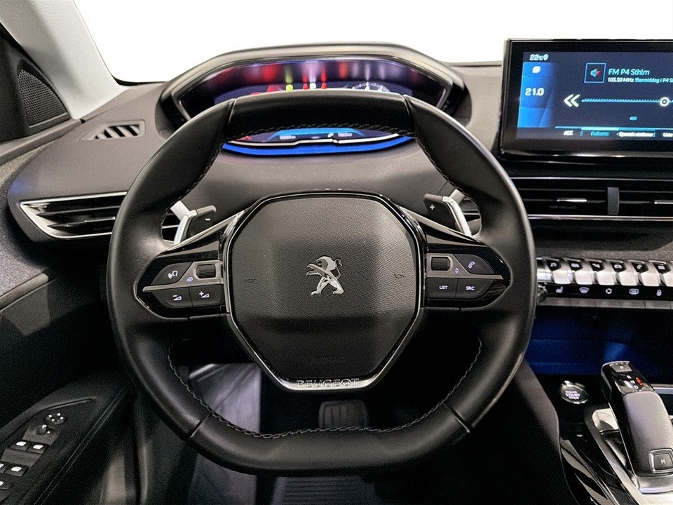 Peugeot 3008 Allure 1.2 PT 130hk Aut 2022, photo 7/10