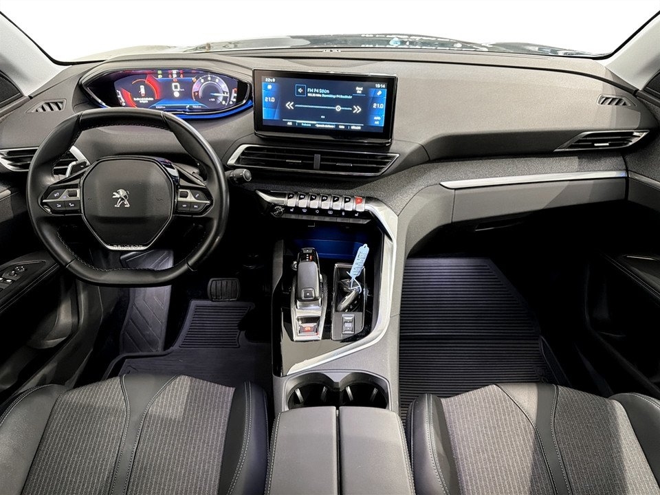 Peugeot 3008 Allure 1.2 PT 130hk Aut 2022, photo 6/10