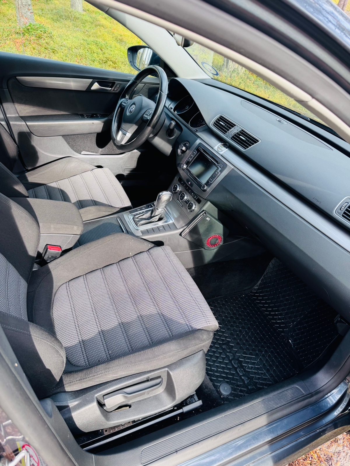 Volkswagen Passat 2012, kuva 7/10