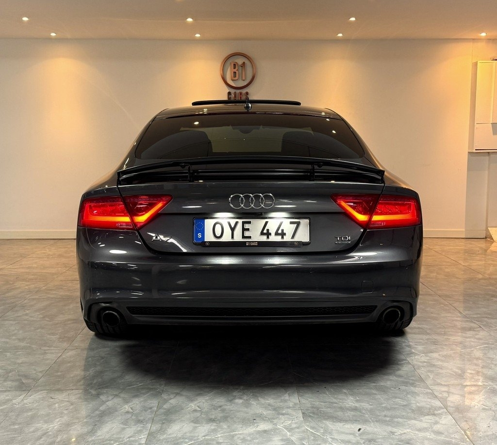 Audi A7 2011, kuva 7/10