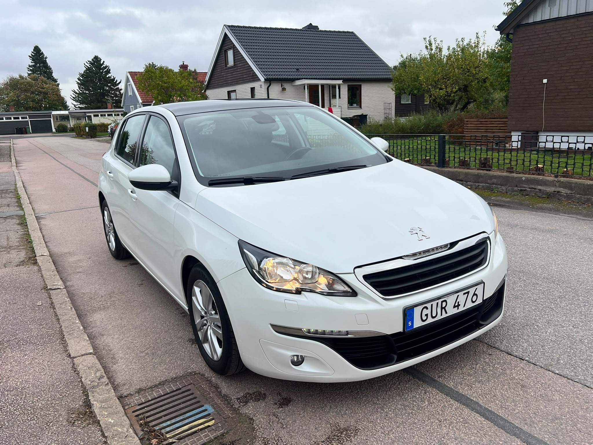 Peugeot 308 1.2 PureTech 130 Automatisk 2015, bild 3/10