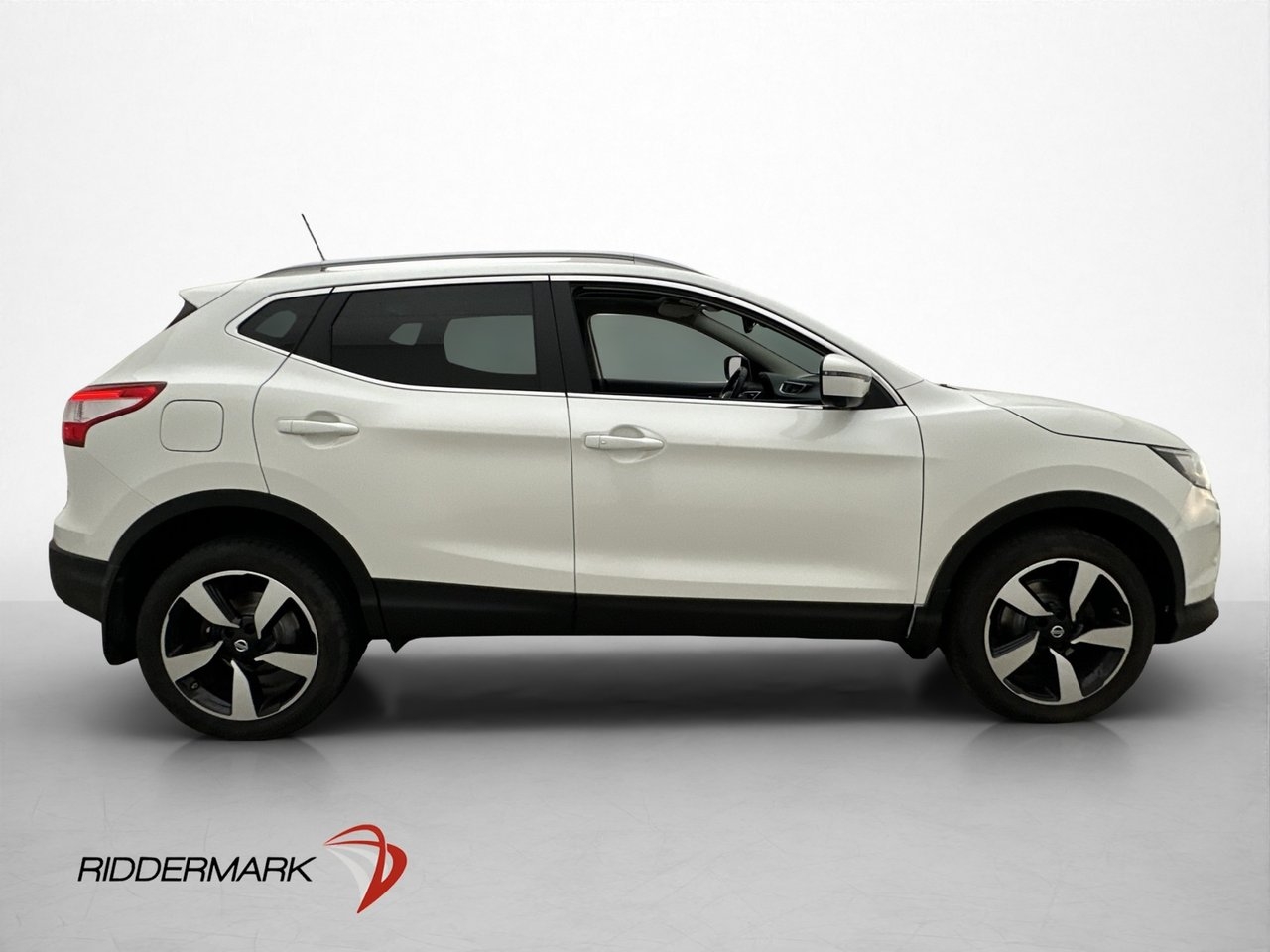 Nissan Qashqai 1.2 115hk Tekna 2016, kuva 4/10