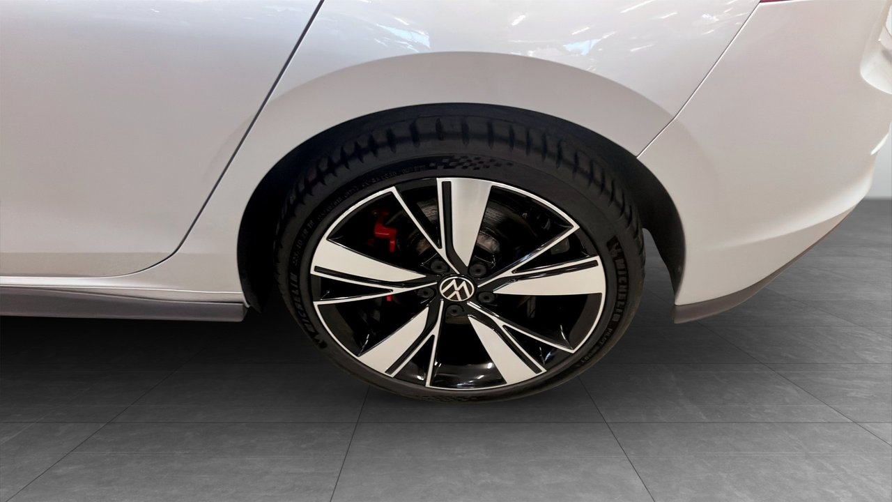 Volkswagen Golf 2021, kuva 6/10