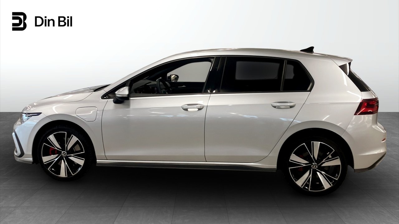 Volkswagen Golf 2021, kuva 2/10