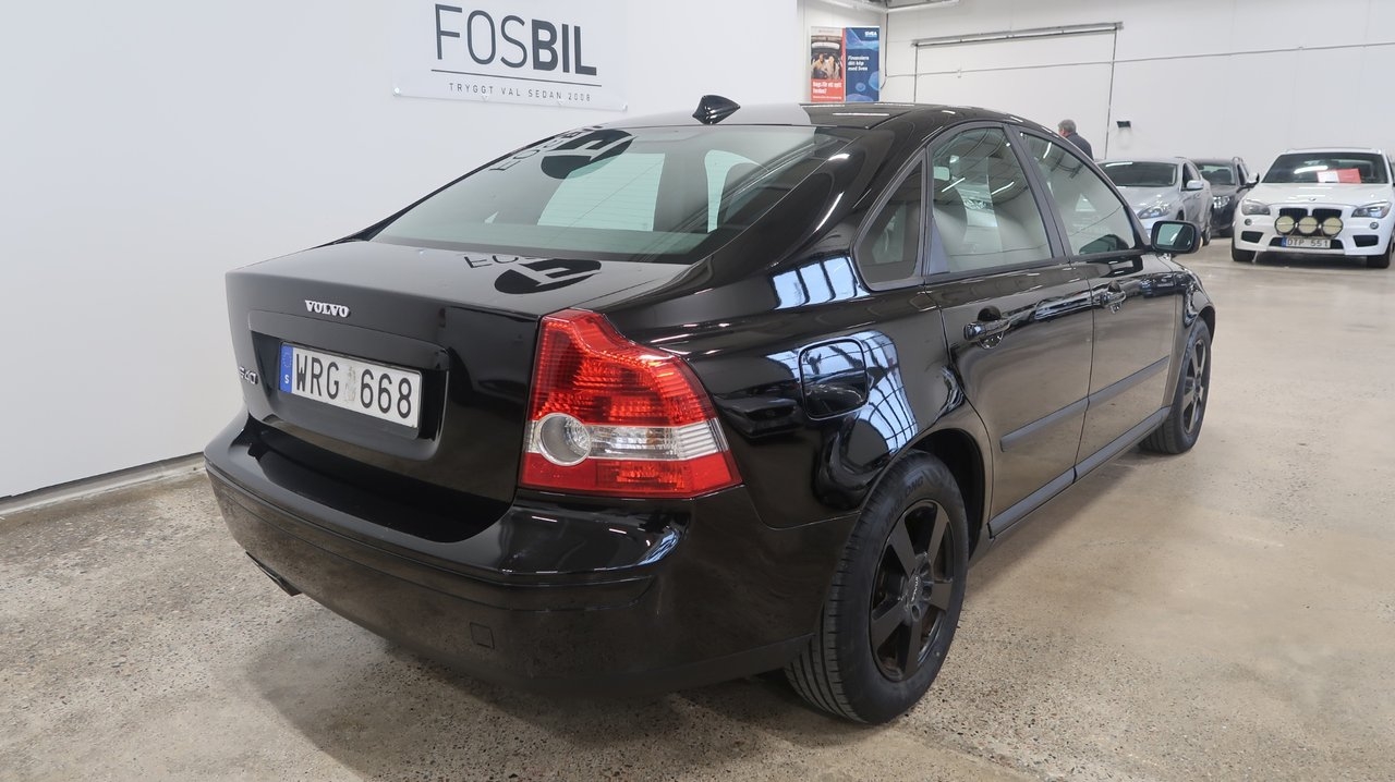 Volvo S40 1.8 Sommar och Vinterhjul 2005, bild 4/10