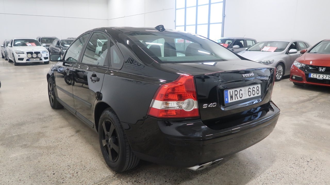 Volvo S40 1.8 Sommar och Vinterhjul 2005, bild 6/10