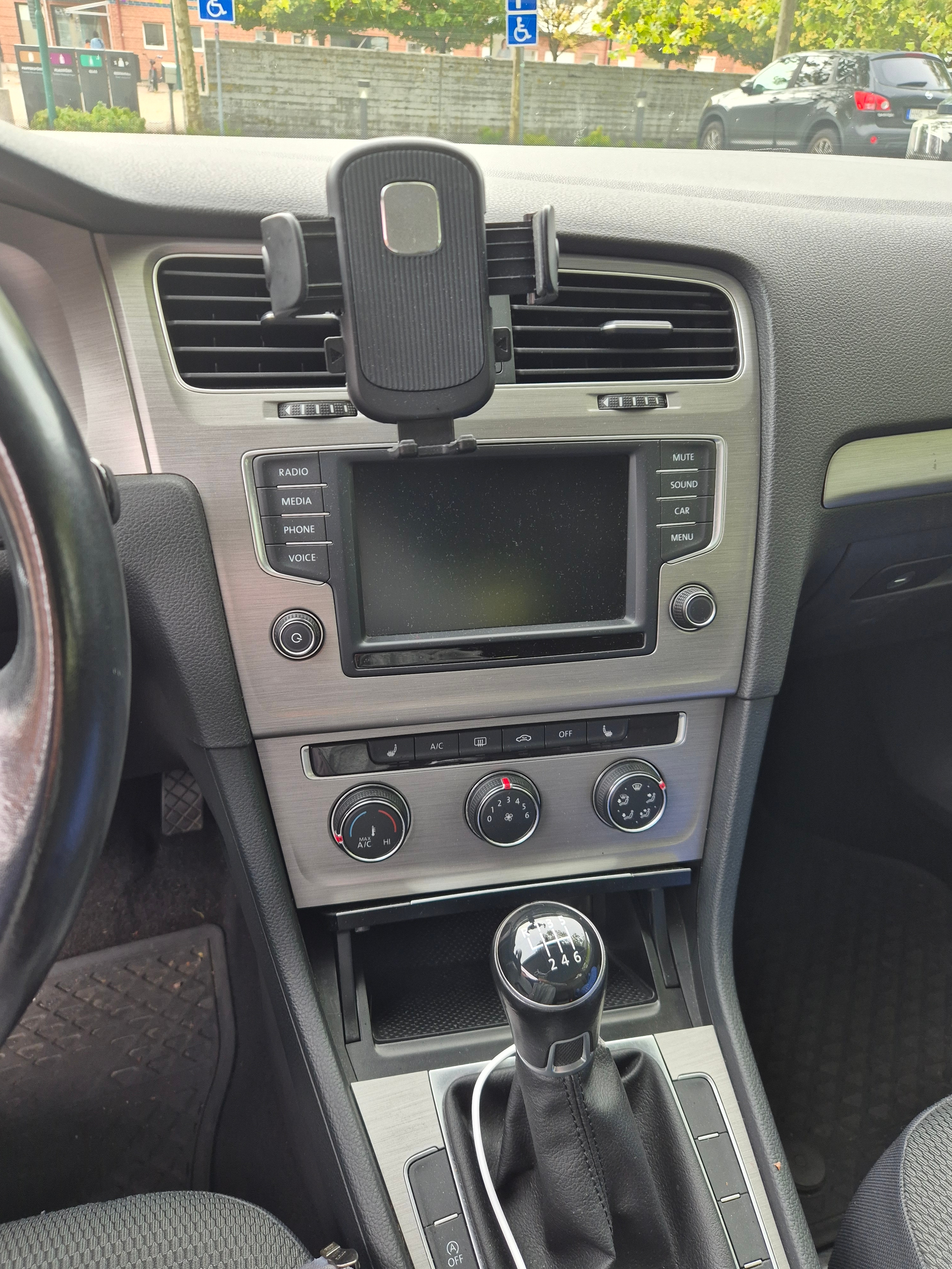 Volkswagen Golf 2016, kuva 5/6