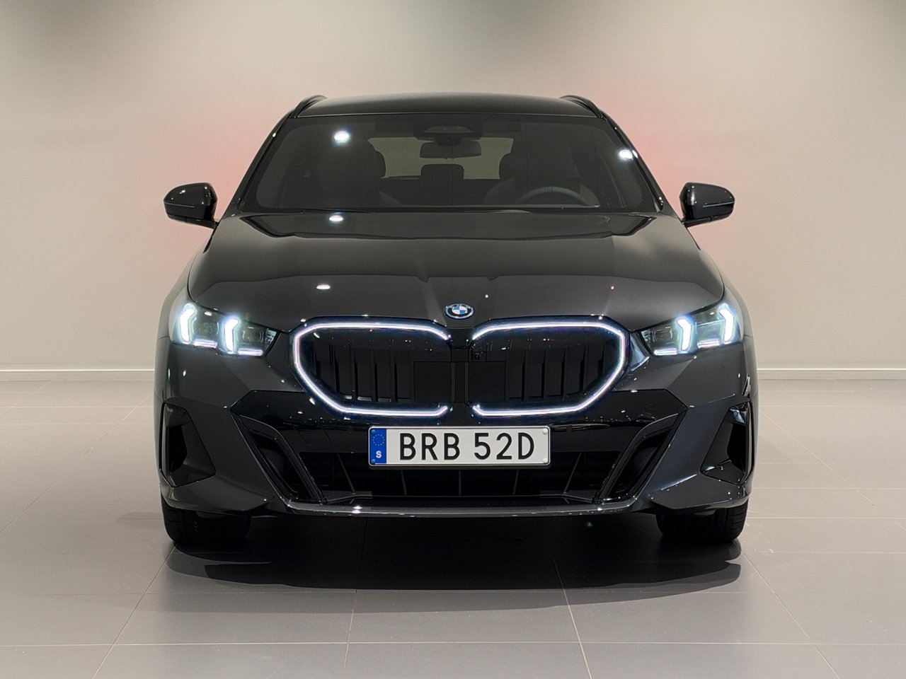 BMW 530 2027, bild 2/10
