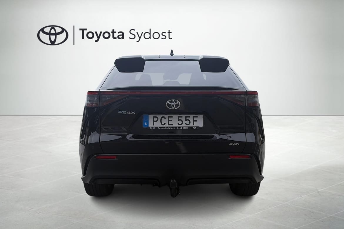 Toyota bZ4X 71.4 kWh AWD Executive Drag 2023, bild 5/10