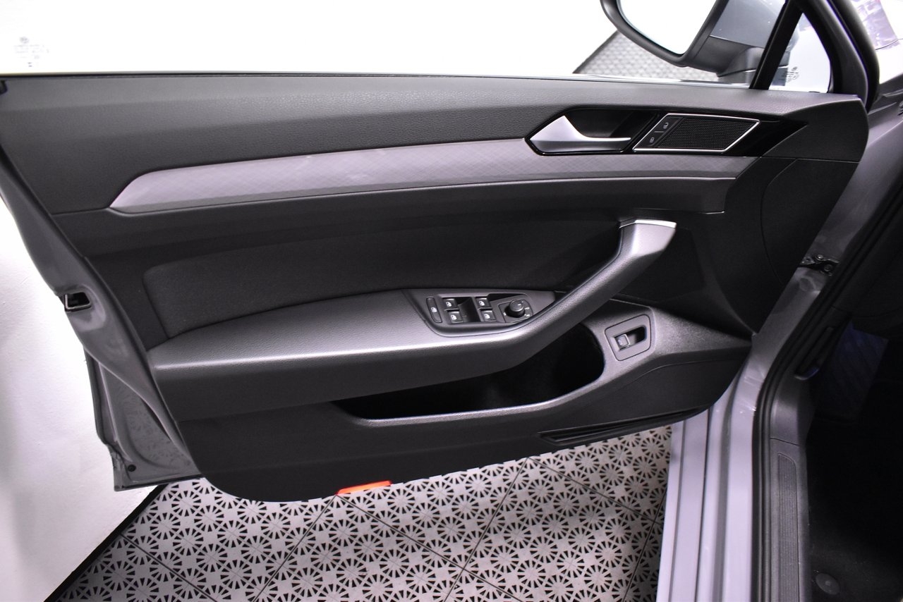 Volkswagen Passat 2024, kuva 7/10