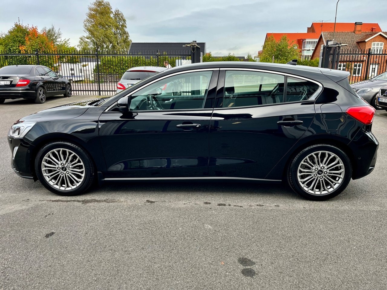 Ford Focus 2018, bild 6/10