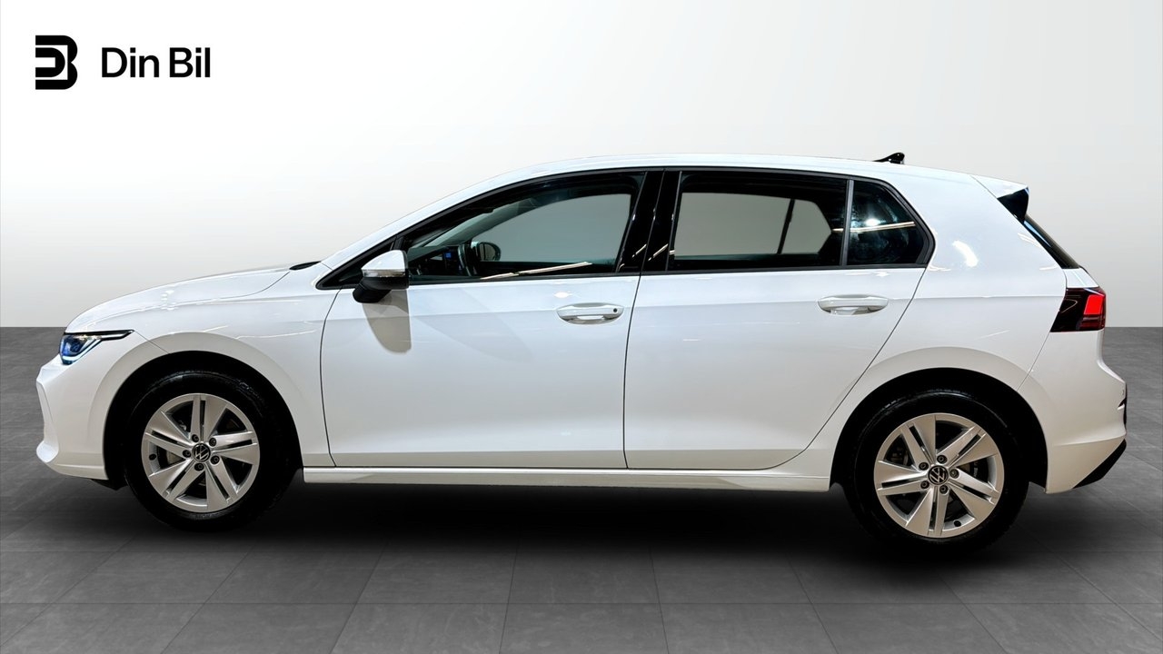 Volkswagen Golf Life eTSI150 DSG 2026, kuva 2/10