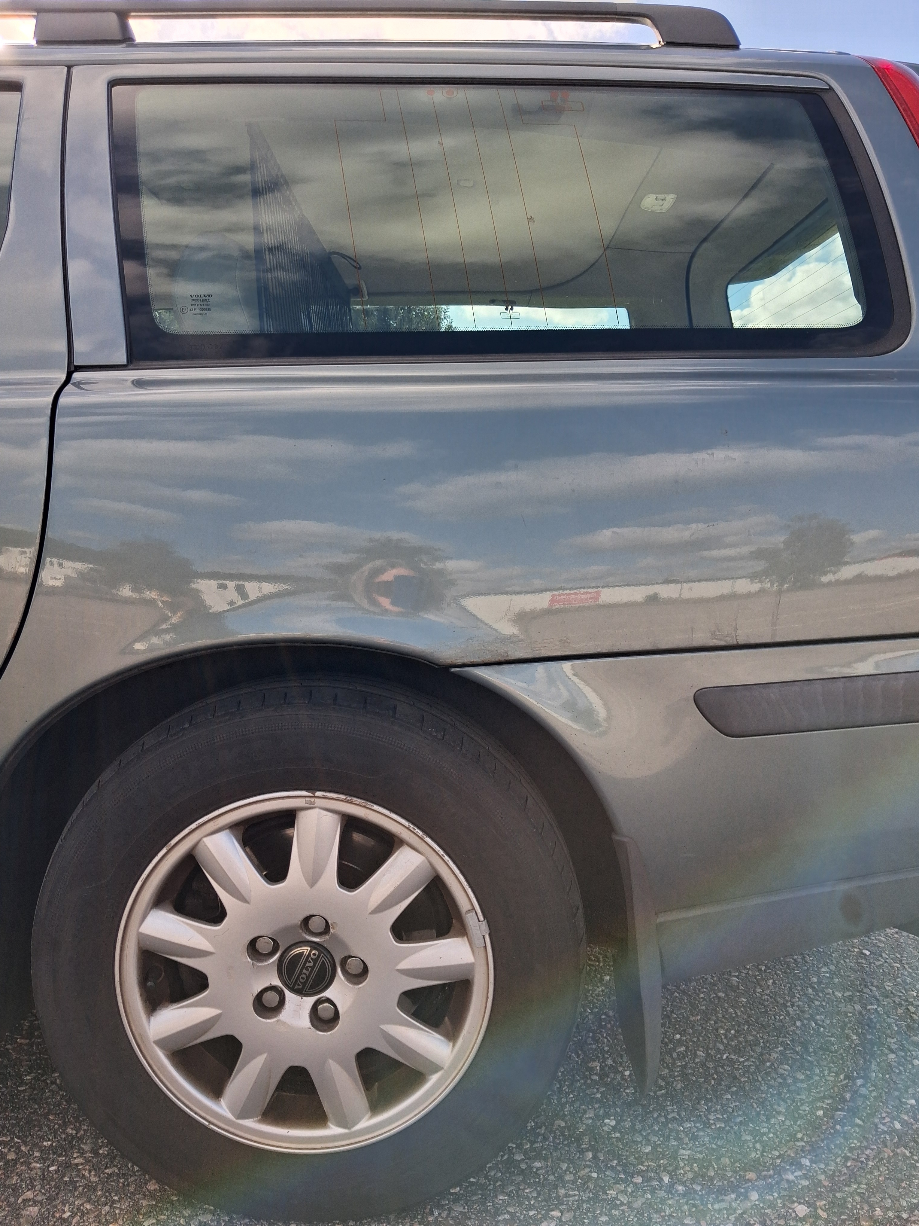 Volvo V70 2.4 Manuell 2002, kuva 4/10