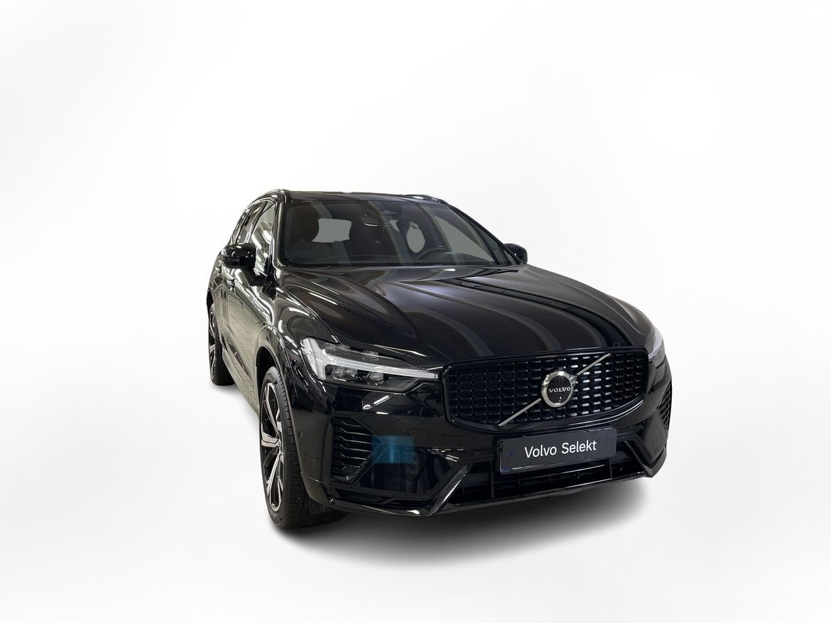 Volvo XC60 T6 Plus Dark Edition 2025, photo 5/10