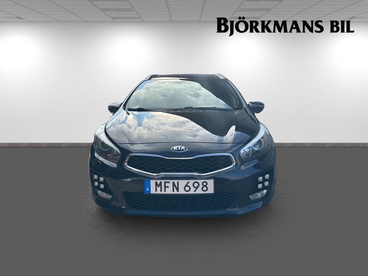 Kia Ceed NYA SW 1,6 CRDI DCT GT-LINE 2016, photo 2/10