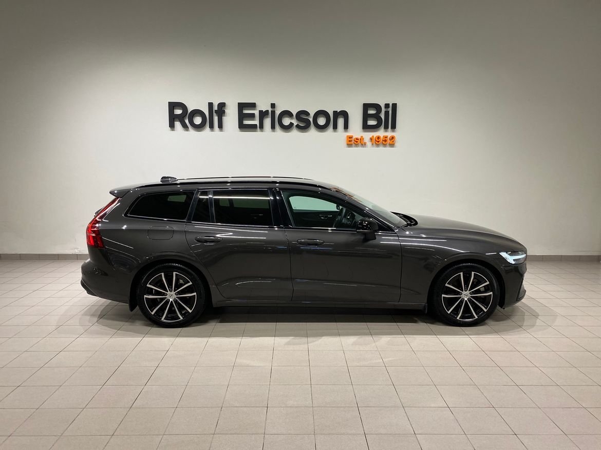 Volvo V60 T6 Plus Dark Nordic Edition 2025, photo 6/10