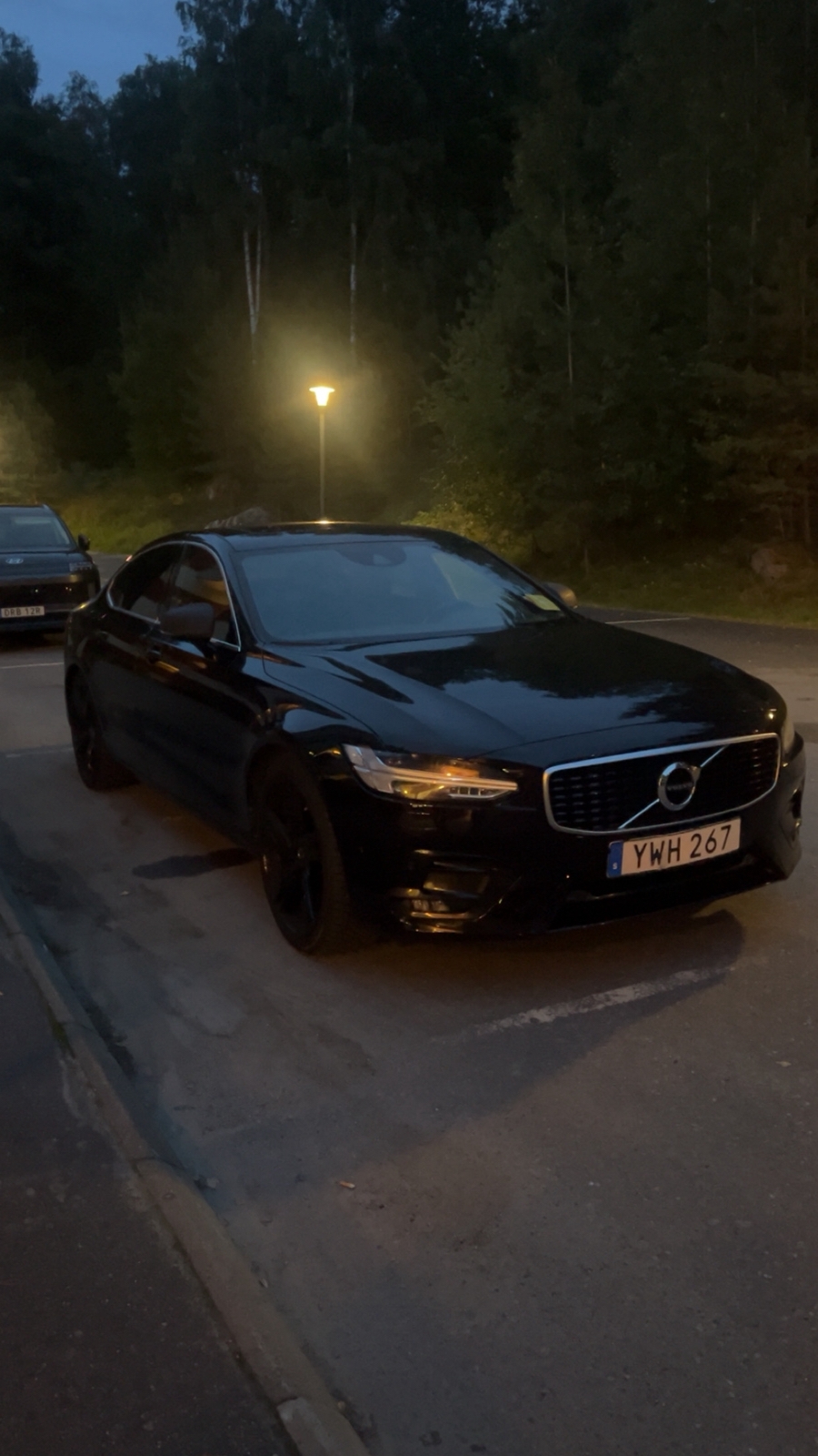 Volvo S90 D4 Geartronic 2018, bild 4/4