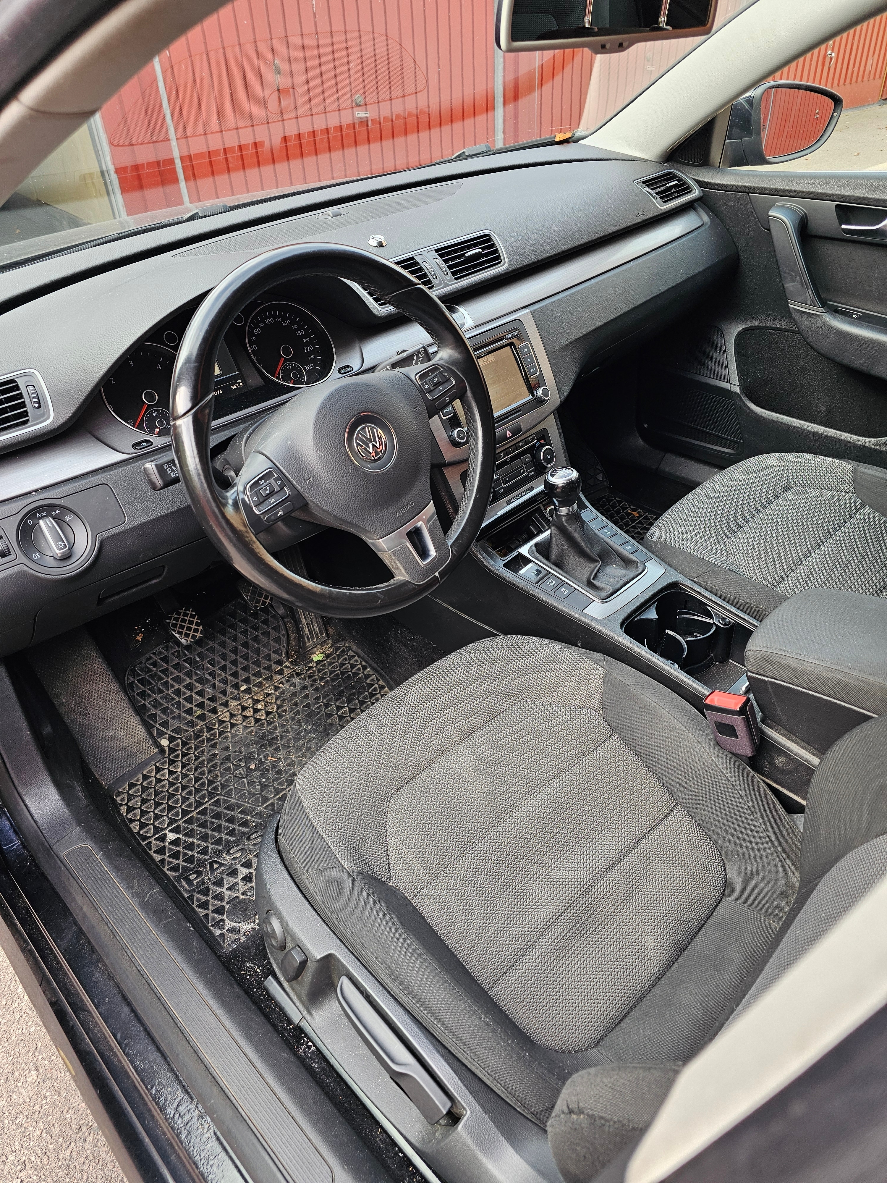 Volkswagen Passat 2011, bild 7/7