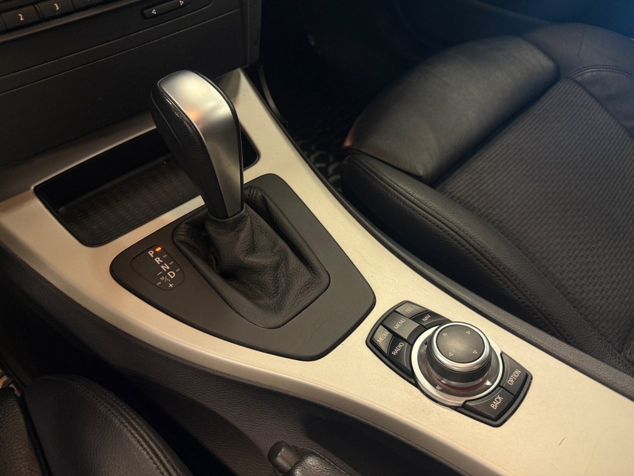 BMW 320 d Touring 184hk/ Dragkrok/ GPS 2012, kuva 7/10