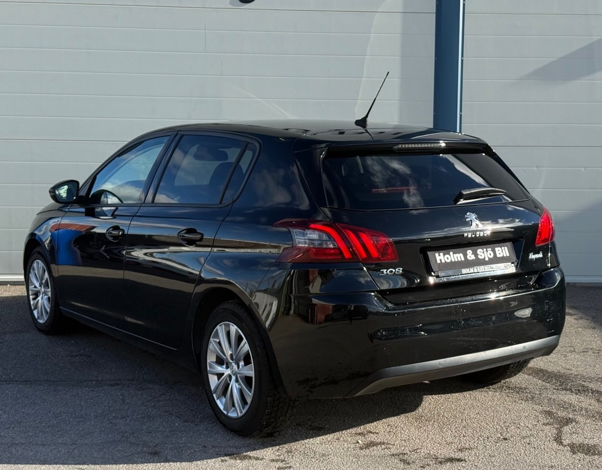 Peugeot 308 1.5 BlueHDi 130 Active 2018, photo 7/10