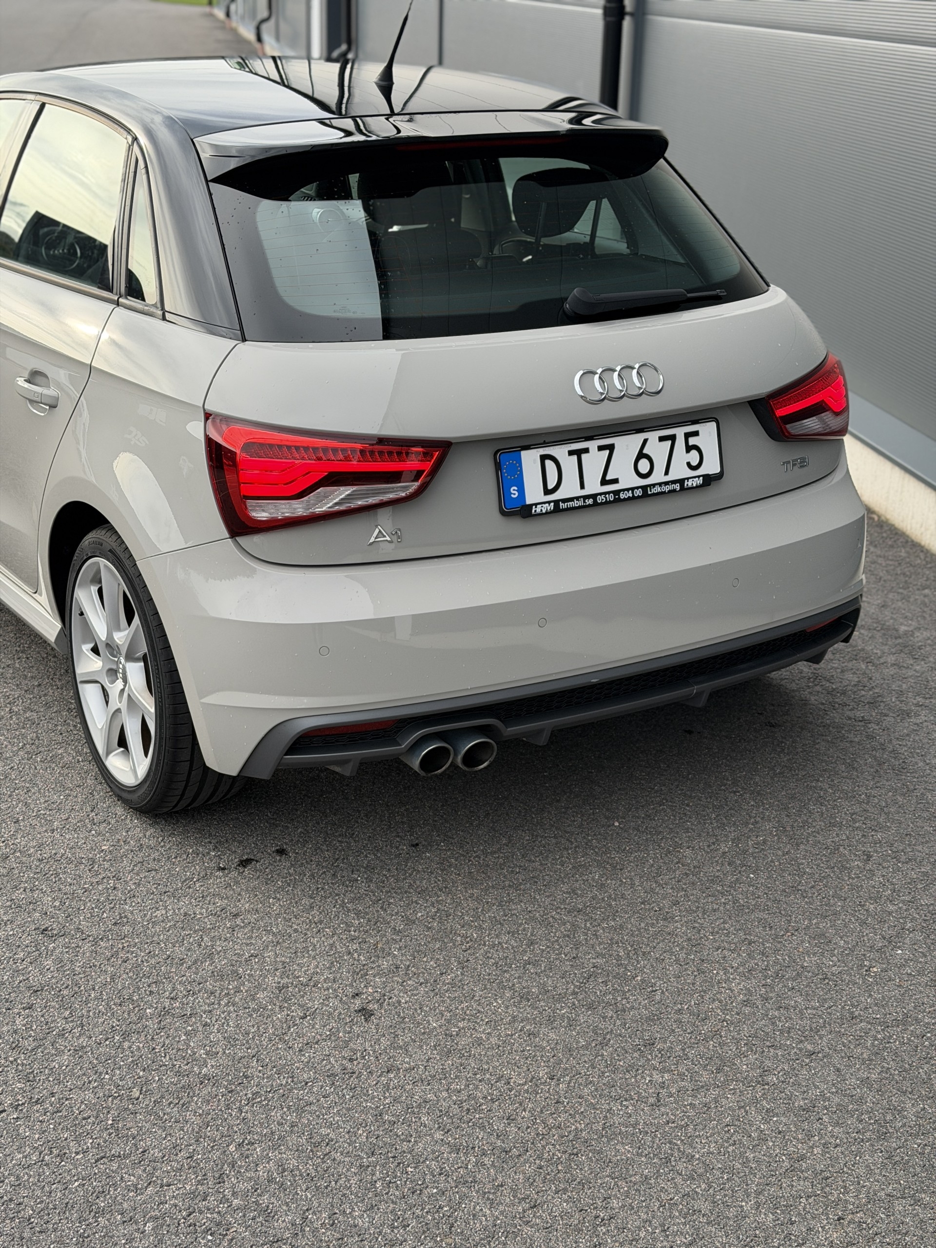 Audi A1 Sportback 1.4 TFSI S Tronic 2017, photo 4/9