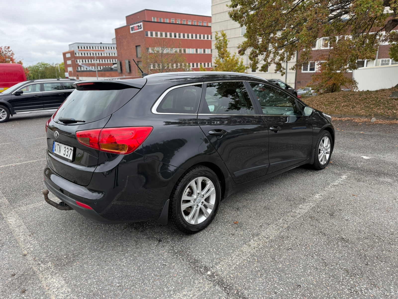 Kia Ceed _sw 1.6 CRDi Manuell 2013, kuva 4/6