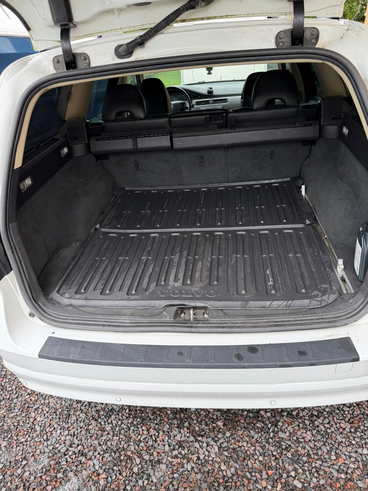 Volvo V70 2.0F Powershift 2009, bild 2/6