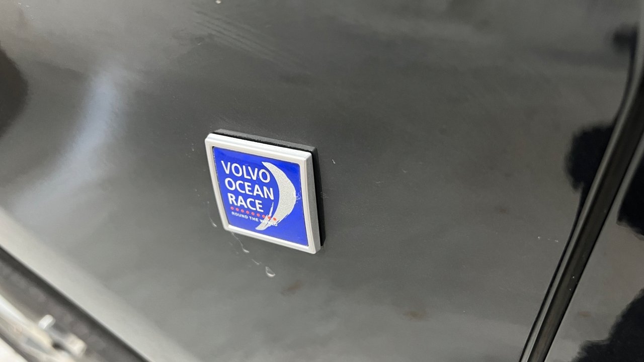 Volvo XC60 D4 AWD 2015, kuva 6/10