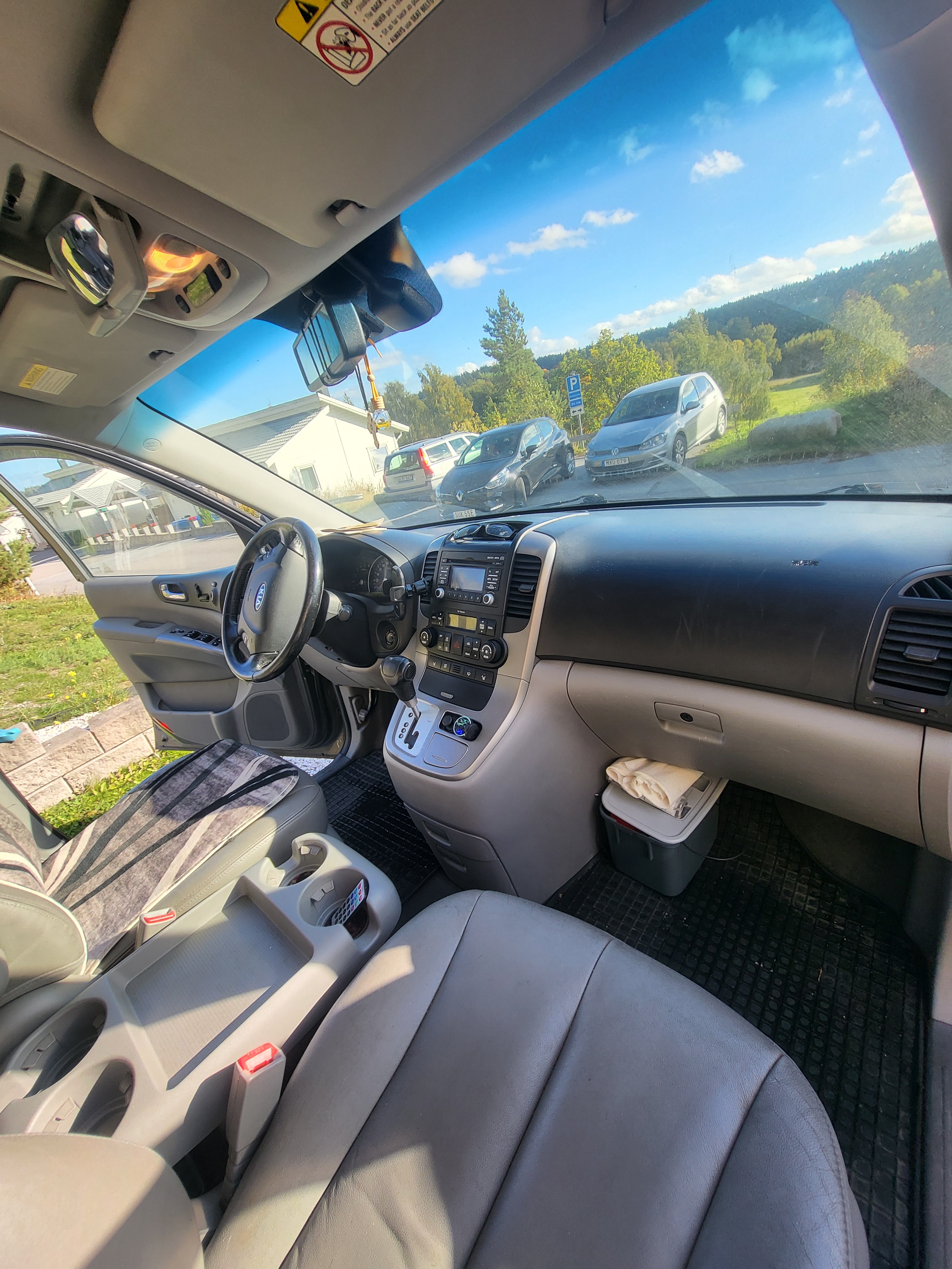 Kia Carnival 2011, bild 5/10