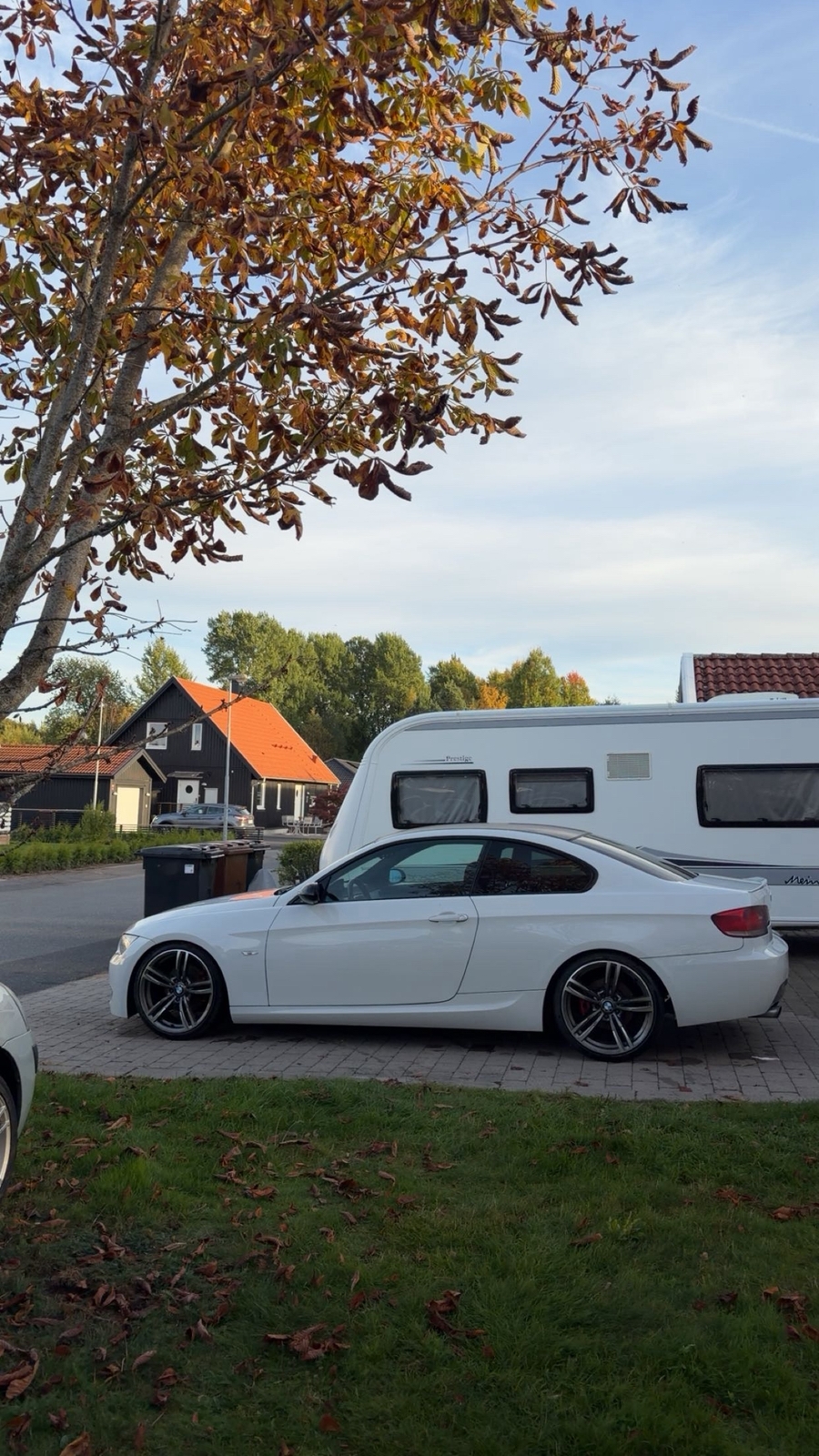 BMW 320 d Coupé Manuell 2009, photo 2/10