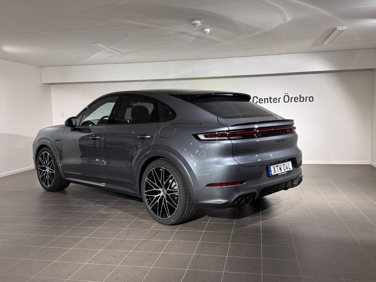 Porsche Cayenne 2026, photo 2/10