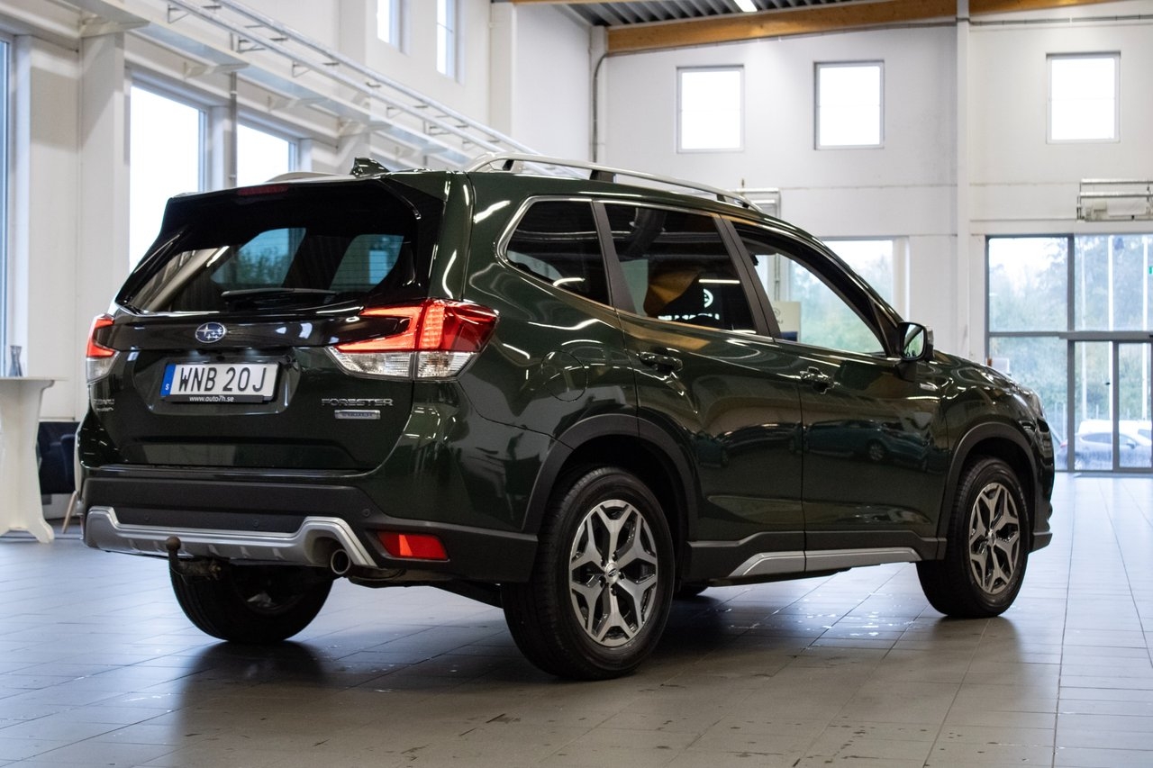 Subaru Forester 2023, photo 3/10