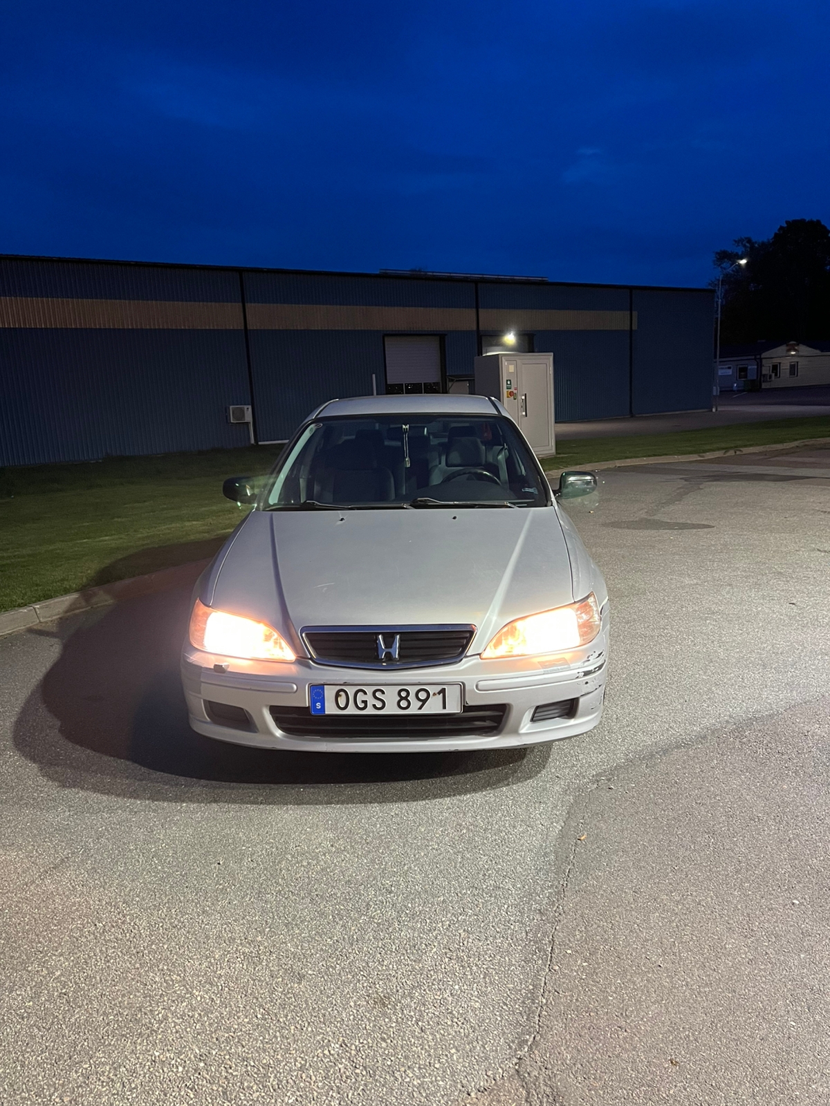 Honda Accord 1.8 Manuell 1999, bild 3/10