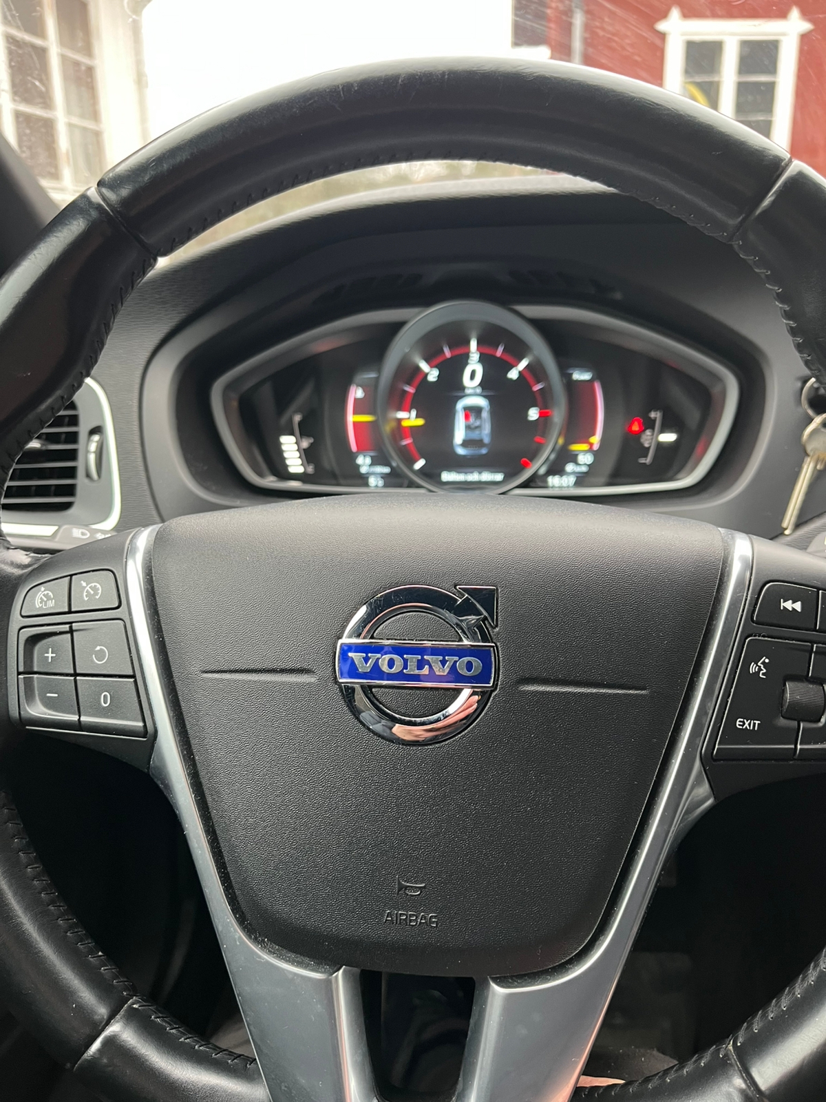 Volvo V40 Cross Country D2 Manuell 2015, bild 6/6
