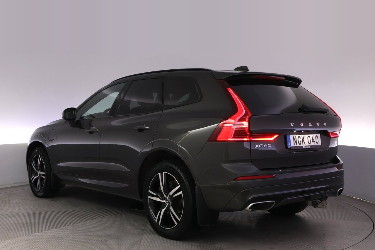Volvo XC60 2021, photo 4/10