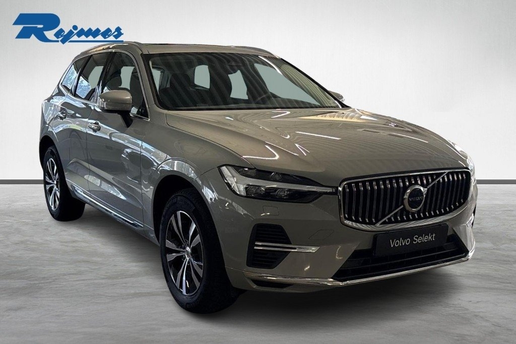 Volvo XC60 Recharge T6 Core Edition 2024, kuva 3/10
