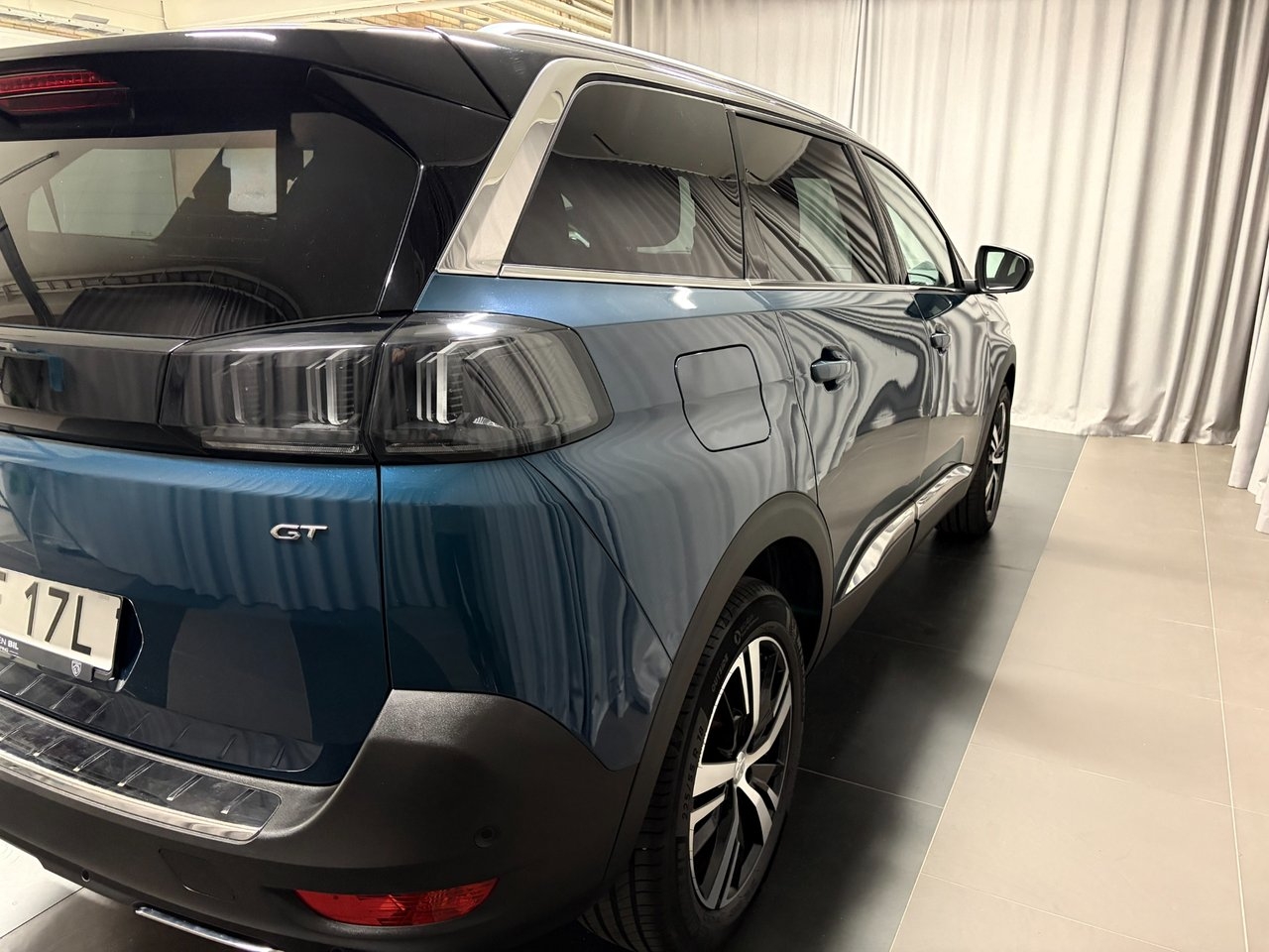 Peugeot 5008 GT PT 130 AUT8 7-sits Inkl 2023, kuva 4/10