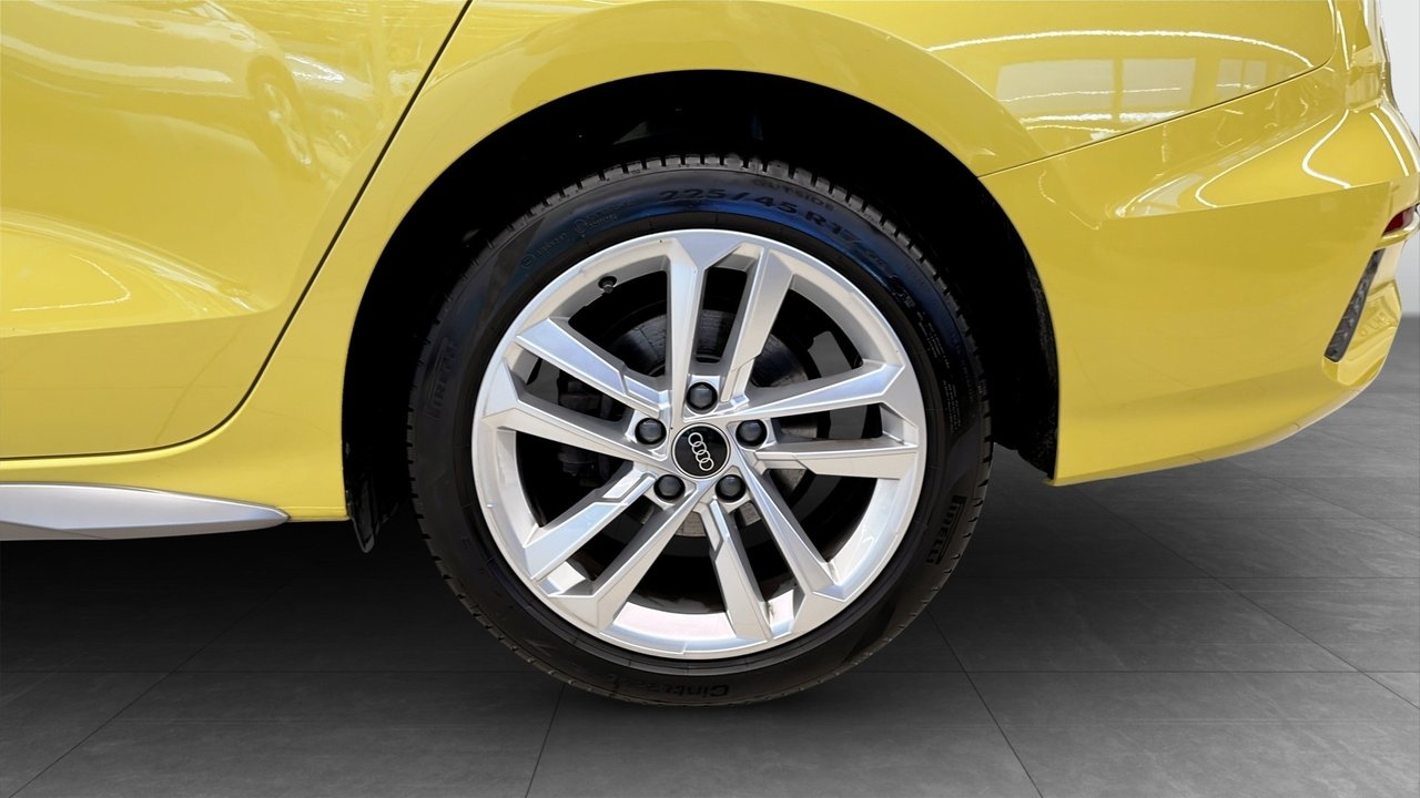 Audi A3 2024, bild 6/10