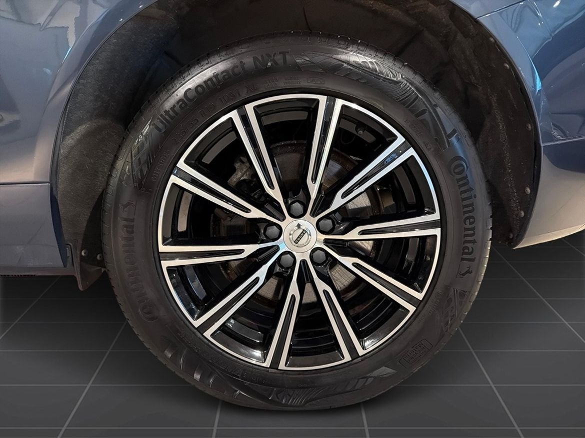 Volvo XC60 B4 AWD 2020, kuva 7/10