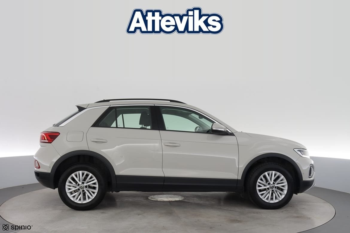 Volkswagen T-Roc TSI 150hk DSG 2024, kuva 2/10