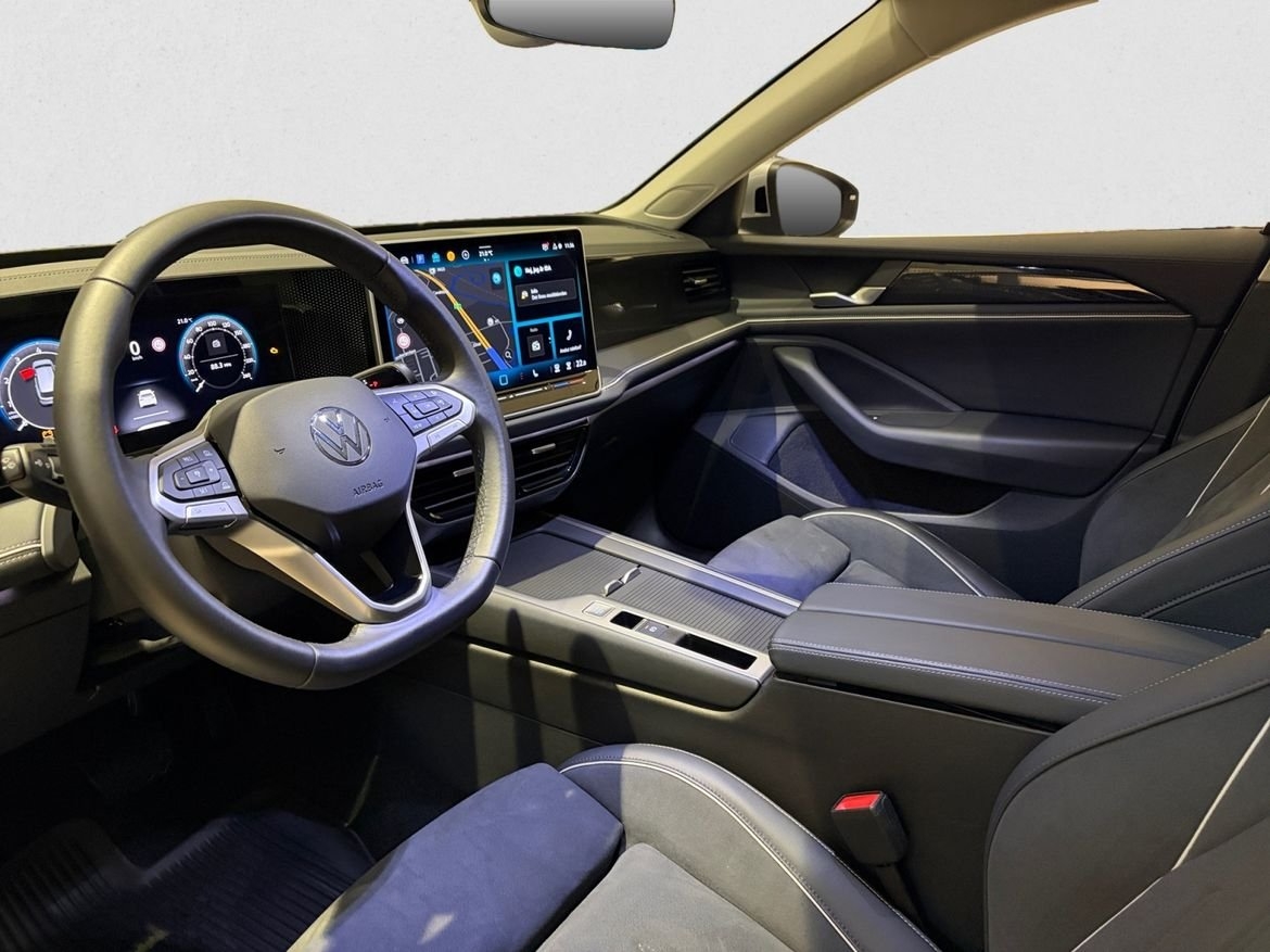 Volkswagen Passat 2025, bild 7/10