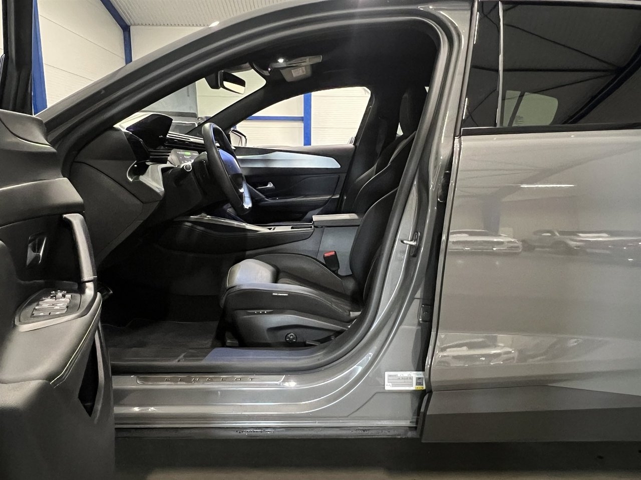 Peugeot 408 1.2 131 HK / Leasebar / GT 2024, kuva 7/10