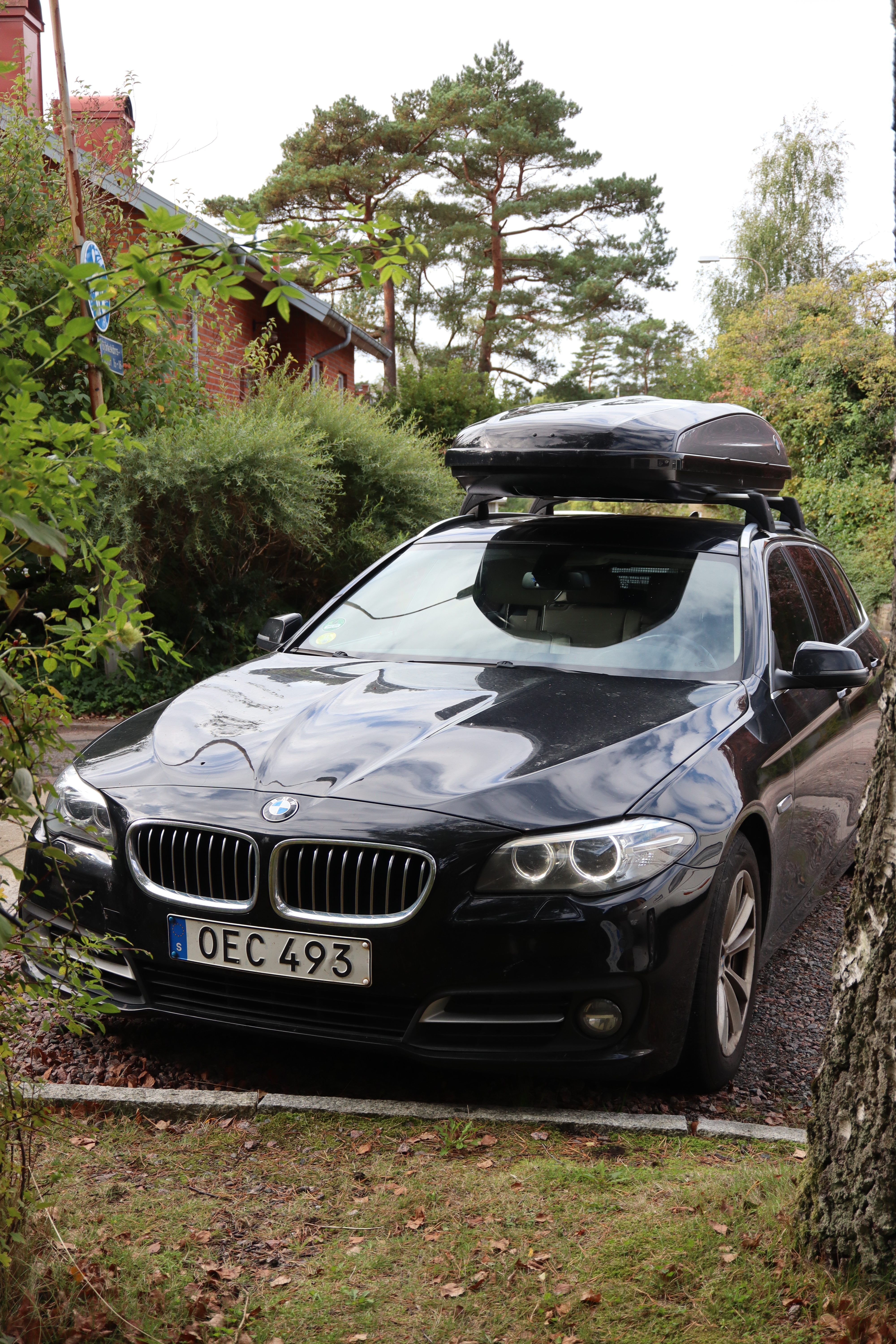 BMW 520 d Touring Steptronic 2017, bild 2/10