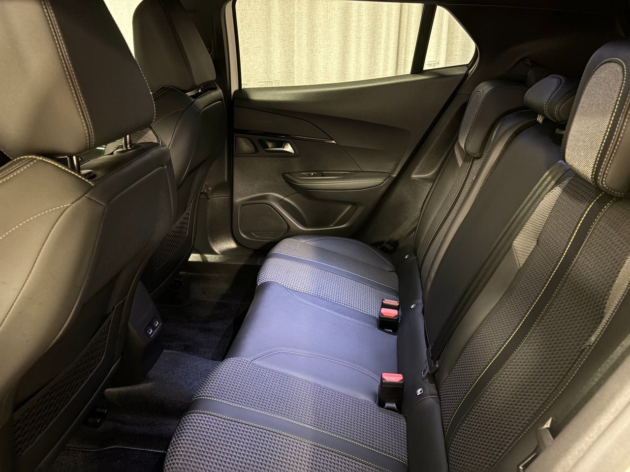 Peugeot 2008 GT PT 130 AUT 2023, kuva 6/10