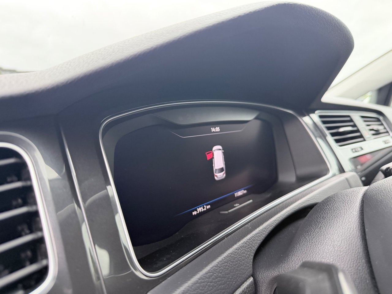 Volkswagen Golf 2018, kuva 3/7