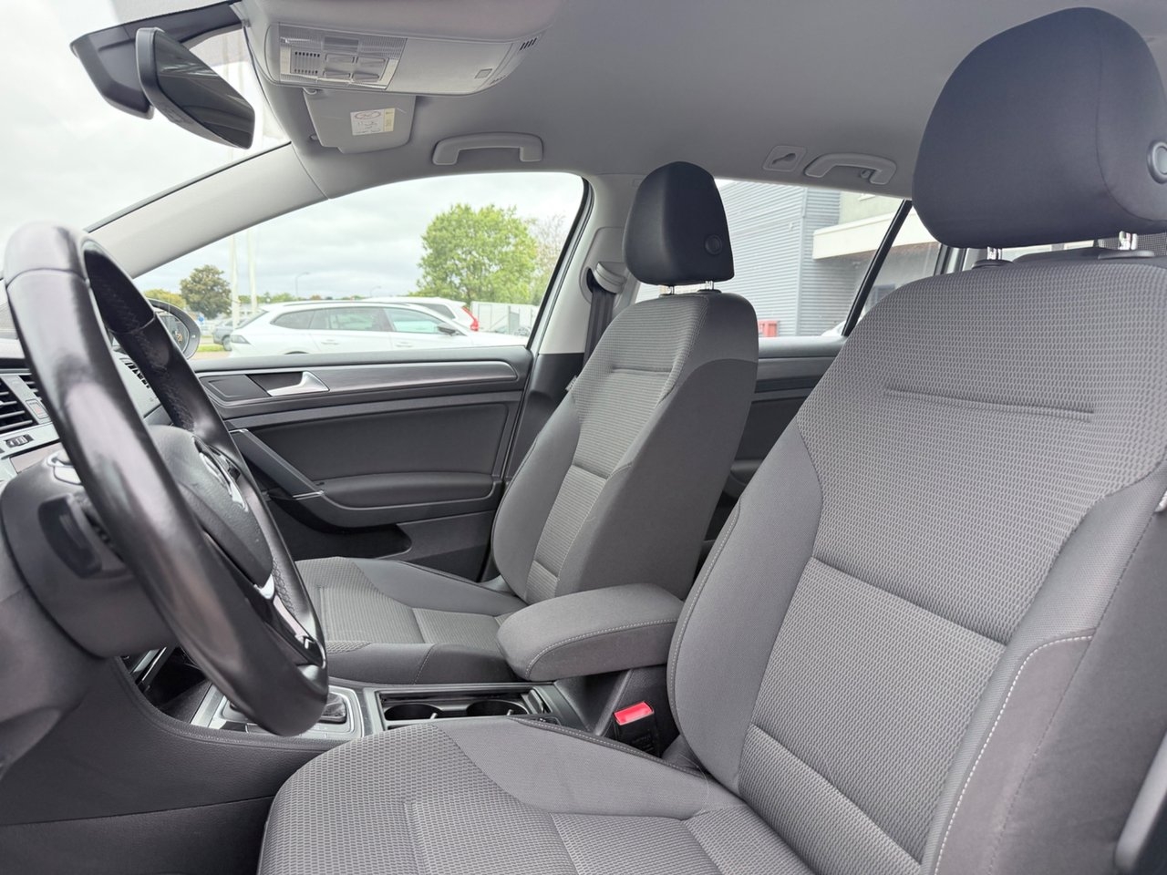 Volkswagen Golf 2018, kuva 4/7