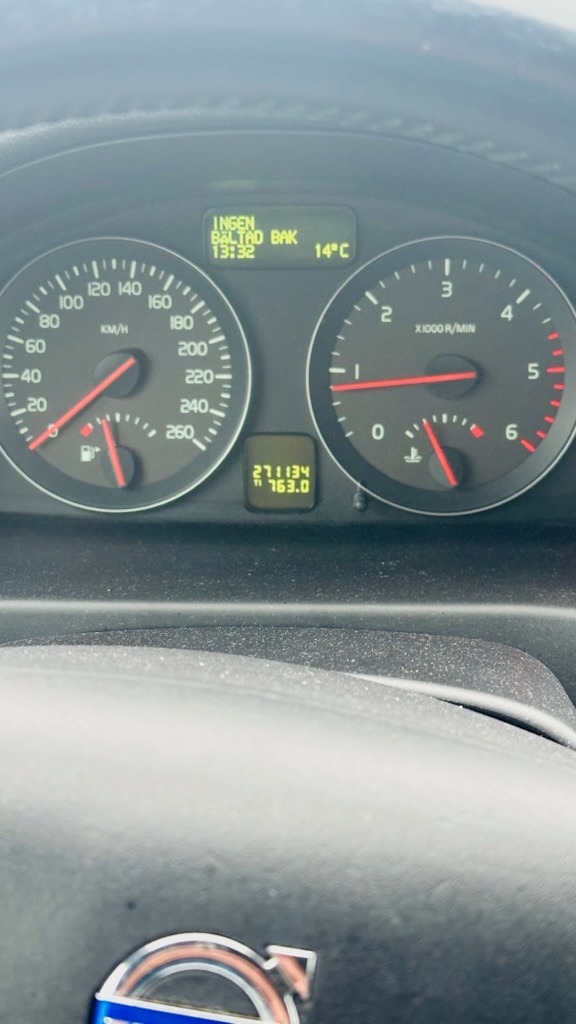 Volvo V50 1.6 D Manuell 2010, kuva 6/7